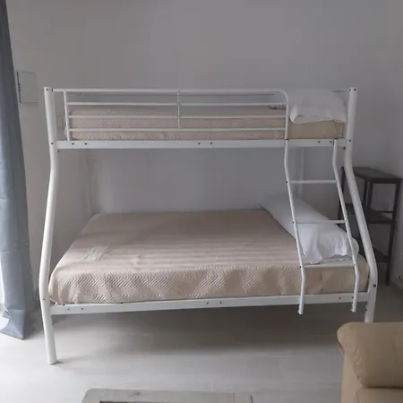 Cuna Seville