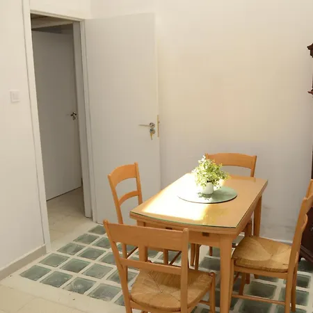 Cuna Apartment *