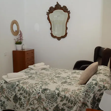 Cuna Seville