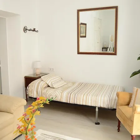 Cuna * Seville